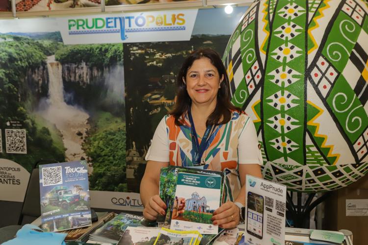 Ampliação do turismo religioso no Paraná é pauta de encontro técnico em Foz do Iguaçu Foto: Roberto Dziura Jr/AEN