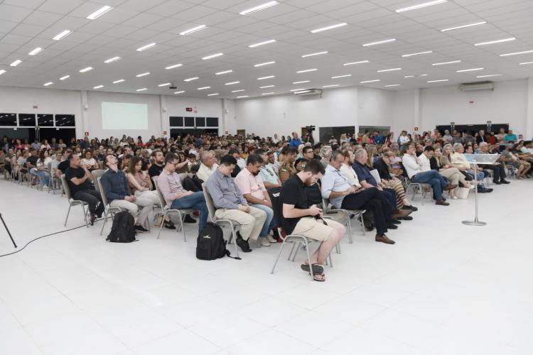 Segundo dia de audiência pública da Ponte de Guaratuba tem ampla participação popular