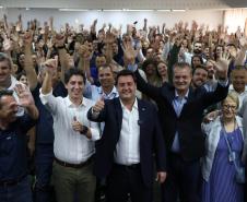 O governador Carlos Massa Ratinho Junior deu posse nesta segunda-feira (4) a 200 novos servidores que reforçarão o efetivo do Instituto Água e Terra (IAT).