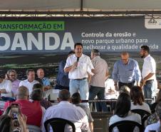 Loanda, 21 de junho de 2024 - O governador Carlos Massa Ratinho Junior assinou, em Loanda, a Ordem de Serviço para o início da obra de controle e recuperação da erosão no Emissário Água da Mina.
