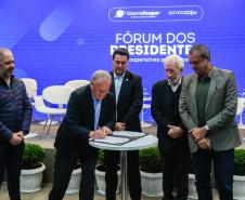 O governador Carlos Massa Ratinho Junior participou nesta terça-feira (29) do Fórum dos Presidentes das Cooperativas Paranaenses, promovido pelo Sistema Ocepar (Organização das Cooperativas do Estado do Paraná).