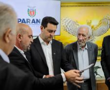 Curitiba, 02-09-24 - Governador Carlos Massa Ratinho Junior assina a contratação de estudos para a contenção de cheias e inundações para a região de União da Vitória.