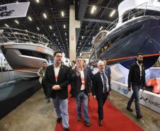 Governador mostra projeto do Canal do Varadouro no maior evento náutico da América Latina