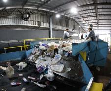Governo do Paraná firma parceria para promoção da cadeia ética de reciclagem
