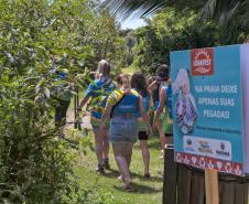 IAT começou a instalar placas educativas para preservar a fauna nativa da Ilha do Mel