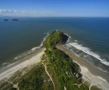 Ilha do Mel, Baitaca, Vale do Codó e Campinhos: visitas aos parques estaduais administrados pelo IAT cresceram quase 10% em 2024.
