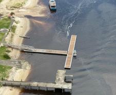 Governo do Estado começou a instalar oito flutuantes no Litoral do Paraná.