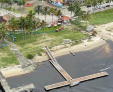 Governo do Estado começou a instalar oito flutuantes no Litoral do Paraná.