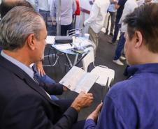Estado distribui no Paraná Mais Cidades cartilhas de como tonar um município sustentável
