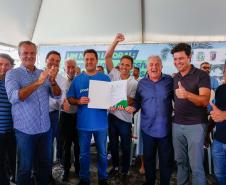 Ratinho Junior libera obras da 1ª fase de requalificação da orla de Pontal do Paraná