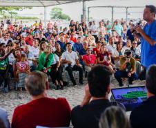 Ratinho Junior libera obras da 1ª fase de requalificação da orla de Pontal do Paraná