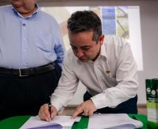 Acordo do Estado e Instituto de Nebraska levará irrigação sustentável ao Noroeste do Paraná