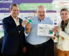 Sedest entrega Selo Clima Paraná Cidades 