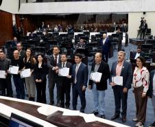 Meteorologistas do Simepar recebem homenagem da Assembleia Legislativa