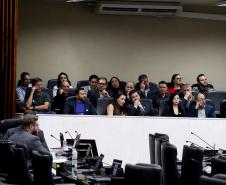 Meteorologistas do Simepar recebem homenagem da Assembleia Legislativa