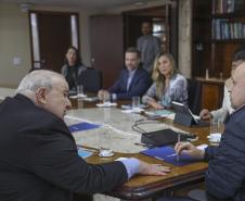 Estado e Fiep discutem parceria para descarbornização da indústria paranaense