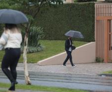 Junho terminou com temperaturas abaixo e chuvas acima da média no Paraná