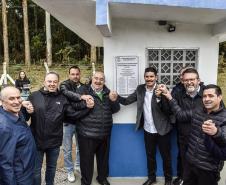 112 famílias rurais de Agudos do Sul ganham sistema de água tratada
