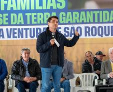 Governo do Estado regulariza 61 propriedades rurais em Boa Ventura de São Roque