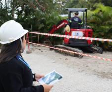 obras do sistema de coleta e tratamento de esgoto têm início na Ilha do Mel