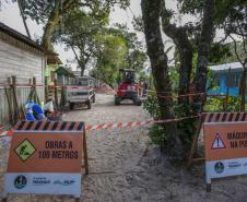 Saneamento, receptivo, praças e passarelas: obras na Ilha do Mel alcançam R$ 33,5 milhões