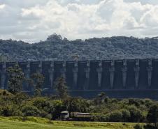 Divisão de Licenciamento Estratégico do Instituto Água e Terra (IAT) bateu em 2025 novo recorde de aprovação de plano de empreendimentos hidrelétricos no Estado