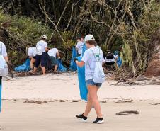Para garantir a segurança dos quase 1,6 mil voluntários que ajudam na conservação ambiental do Paraná, o Instituto Água e Terra disponibiliza desde 2020 um seguro de vida para todas as pessoas cadastradas nas diferentes frentes de atuação