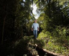 A Fazenda Pau Furado, localizada em Teixeira Soares, nos Campos Gerais, possui a certificação internacional RTRS.