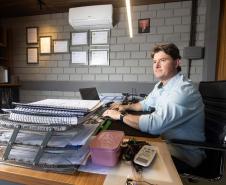 A Fazenda Pau Furado, localizada em Teixeira Soares, nos Campos Gerais, possui a certificação internacional RTRS.