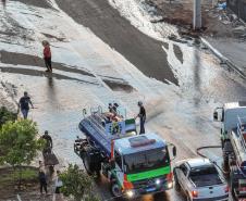 Caminhões hidrojatos ajudam na limpeza de Rio Bonito do Iguaçu