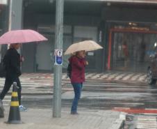 Frio fora de época: outubro registrou até 2°C abaixo da média histórica no Paraná