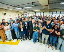 Instituto Água e Terra entregou nesta quinta-feira dez Planos de Manejo para as Unidades de Conservação (UCs). Nesta sexta-feira (12) será feito o repasse de 19 caminhonetes Ford Ranger