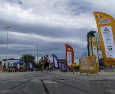 Litoral terá fim de semana de muito calor e pancadas de chuva, prevê Simepar 