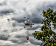 Centro de Operações Aéreas do IAT capacita pilotos para combate a incêndios