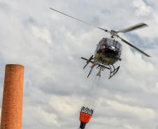 Centro de Operações Aéreas do IAT capacita pilotos para combate a incêndios