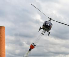 Centro de Operações Aéreas do IAT capacita pilotos para combate a incêndios