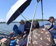 Agentes do IAT abordam 150 embarcações na primeira ação de fiscalização após a Piracema