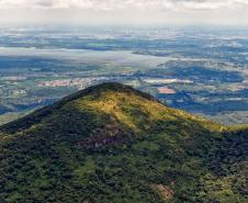 Montanhismo cresce 93,7% nas Unidades de Conservação do Paraná em cinco anos