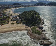 Temporada 2025/2026 do Verão Maior Paraná movimentou R$ 337,9 milhões em licenciamentos ambientais nos sete municípios do Litoral