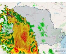 Vento, chuva e queda nas temperaturas: frente fria começa a atravessar o Paraná