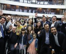 Governador participa da entrega do título de Cidadão Benemérito a José Luiz Scroccaro