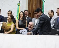 Governador participa da entrega do título de Cidadão Benemérito a José Luiz Scroccaro