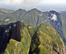 IAT reforça cuidados especiais em áreas de campos de altitude do Pico Paraná