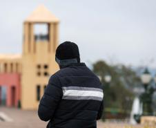 Última semana de outono terá amanhecer gelado e tardes mais quentes no Paraná