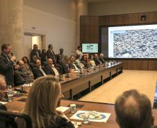 Vice Governadora Cida Borgueti, participa da reunião do Grupo Gestor de Revitalização do Rio Iguaçu (GGRI).
Curitiba, 30/01/2018
Foto: Maurilio Cheli