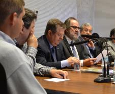 Foi lançada na manhã desta segunda-feira (19) a publicação com os resultados do Inventário Florestal Nacional no Paraná, em cerimônia realizada no Palácio Iguaçu
