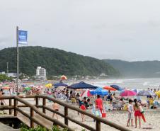 Boletim do IAP apontaapenas Ponta da Pita comolocal impróprio para banhoFoto: IAP