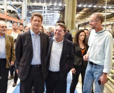 Ministro do Meio Ambiente conhece tecnologias sustentáveis no Paraná
