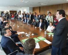 Paraná recebe programa nacional que busca acabar com lixões
