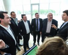 Paraná recebe programa nacional que busca acabar com lixões
